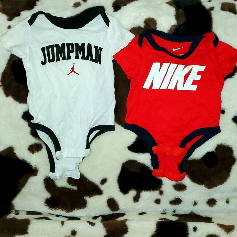 2 onesies